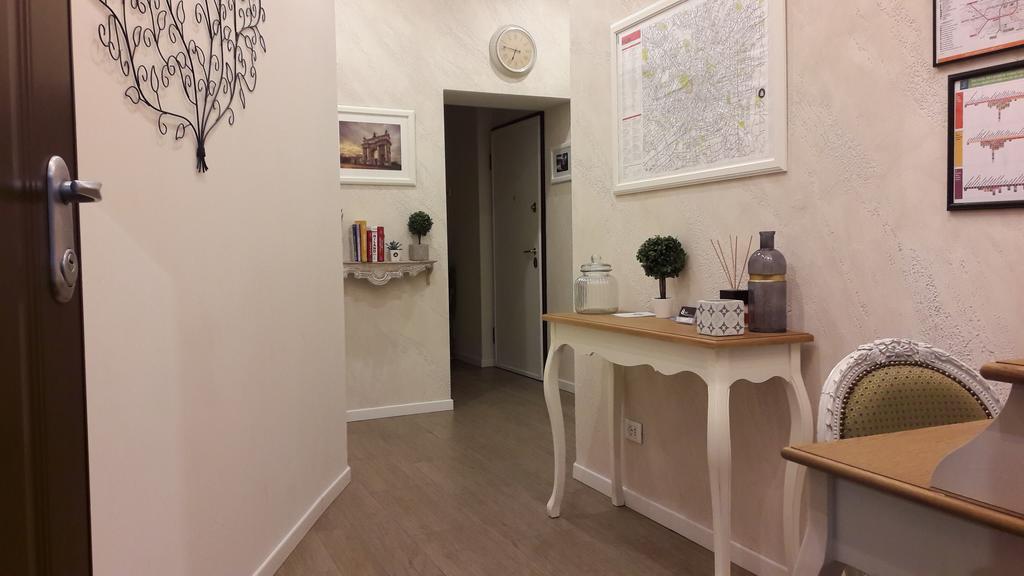 Отель Bed Milano Linate Экстерьер фото