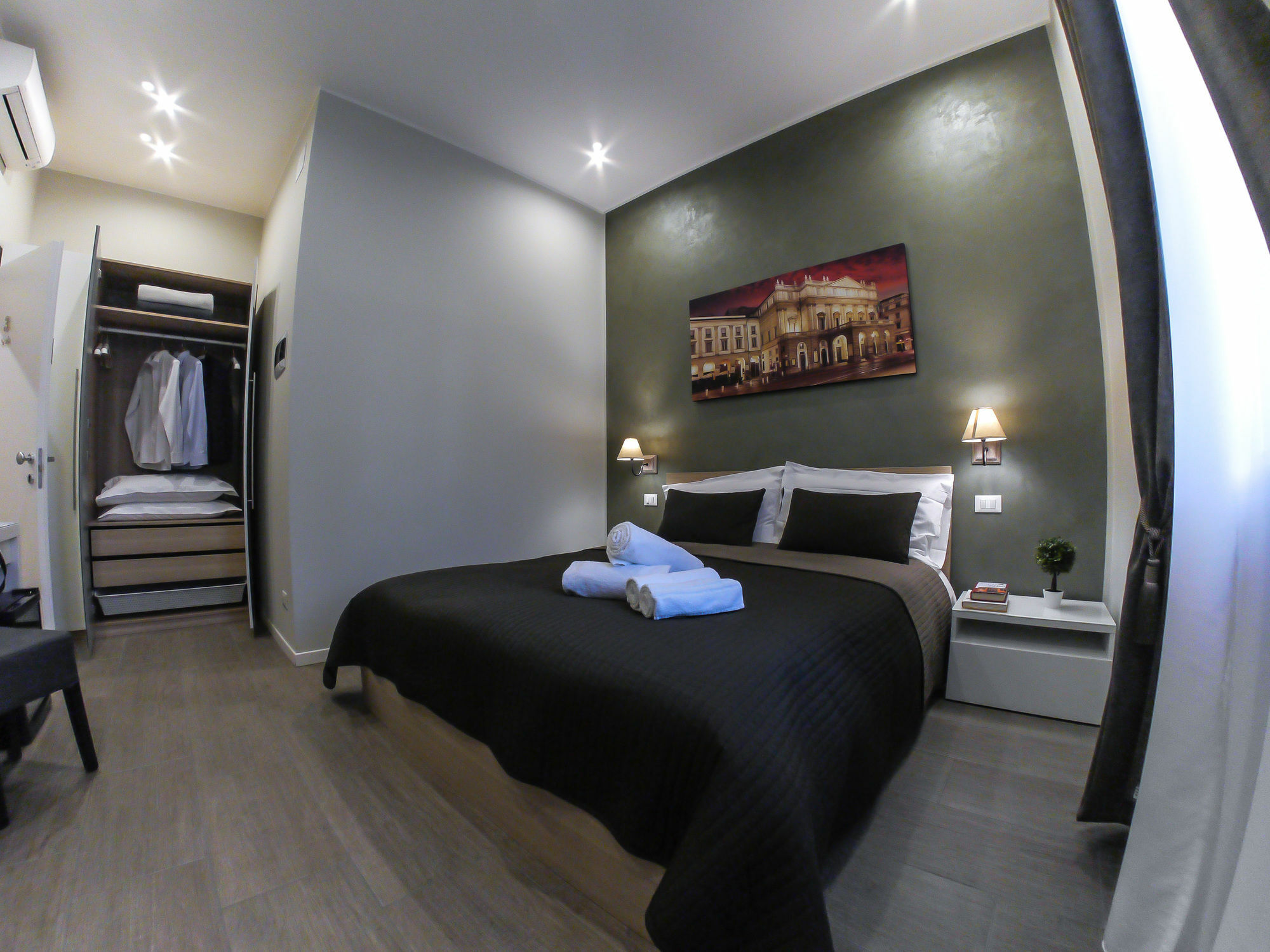 Отель Bed Milano Linate Экстерьер фото